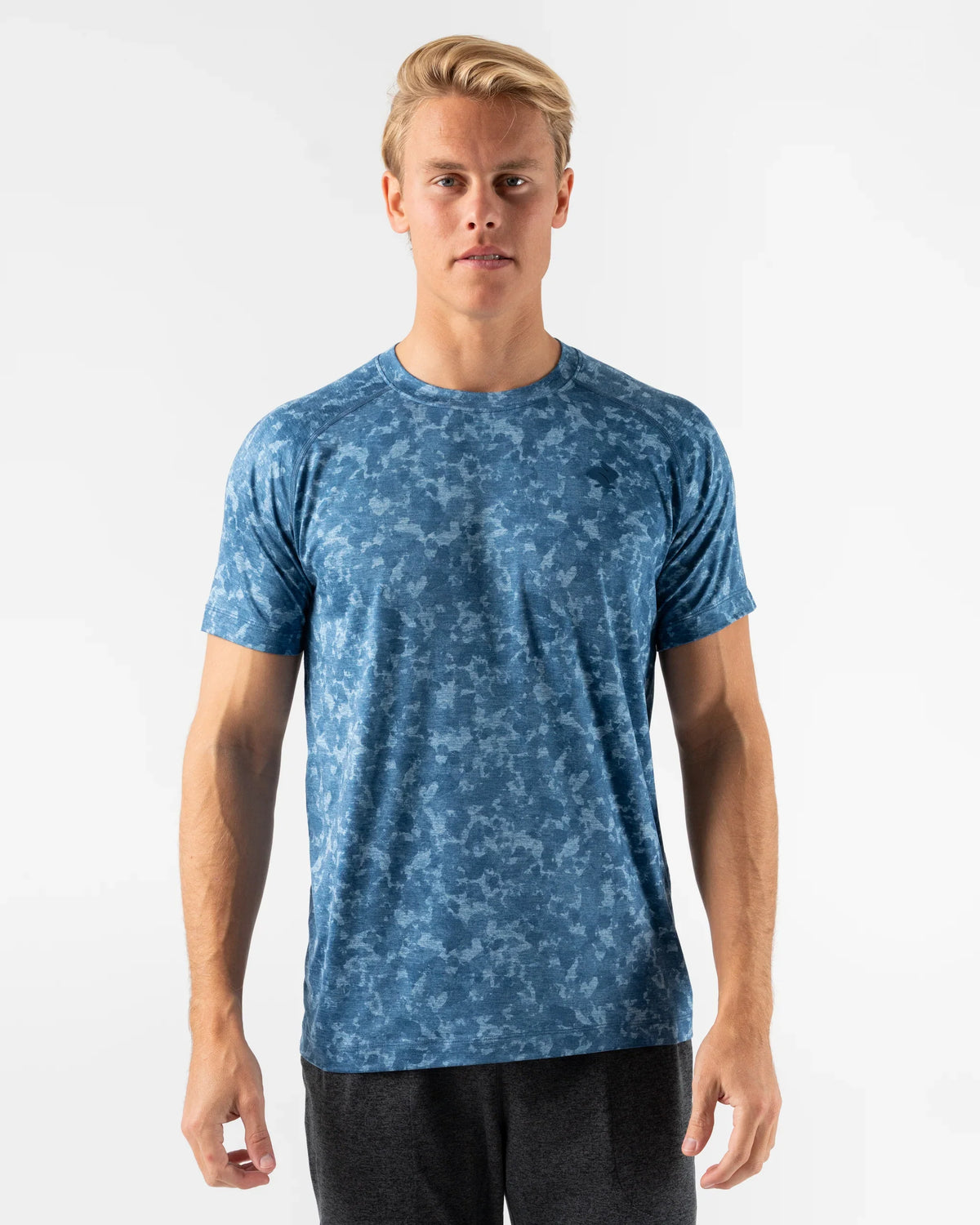 Men's rabbit EZ Tee Short Sleeve in Coronet Blue