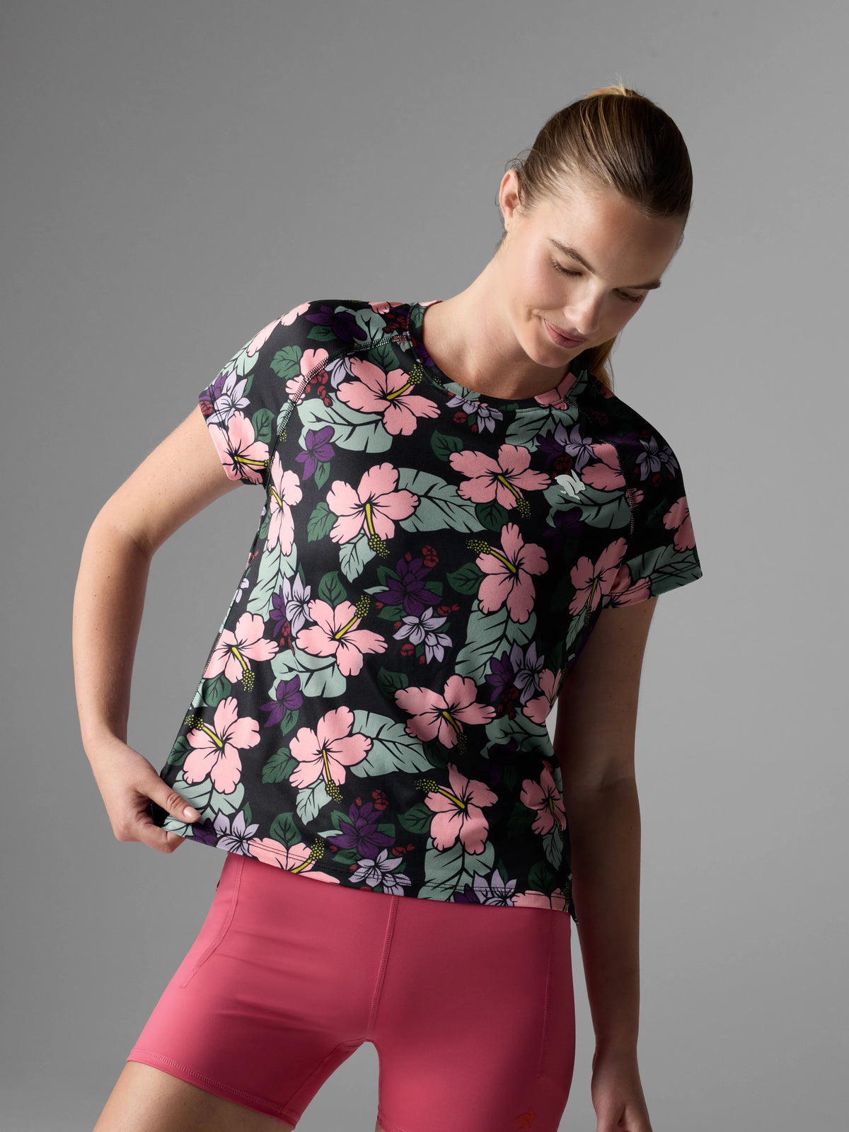 rabbit EZ TEE. Floral.