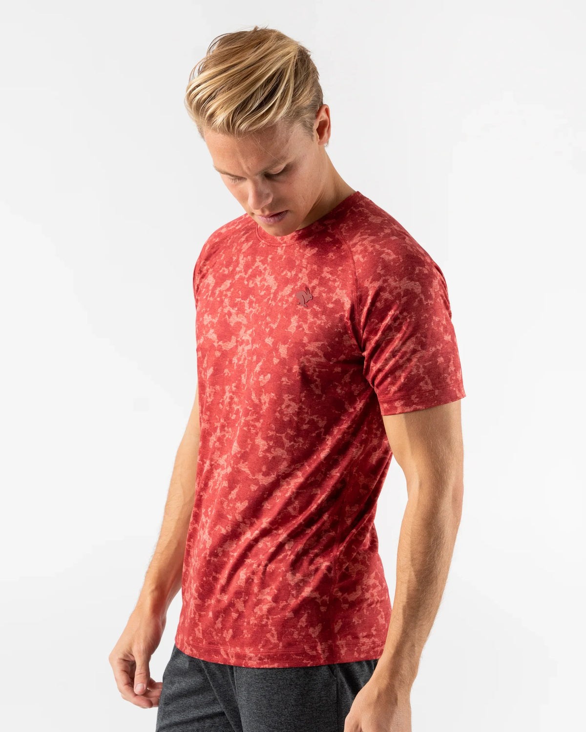 Men's rabbit EZ Tee Short Sleeve in Baked Apple