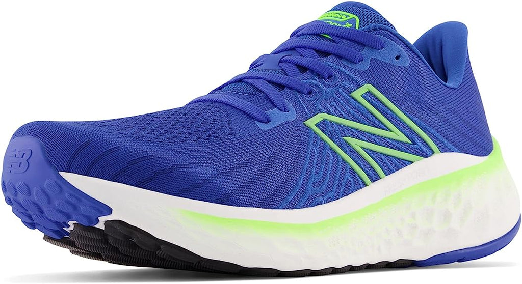 Men's New Balance Vongo V5. Blue upper. White midsole. Lateral view.