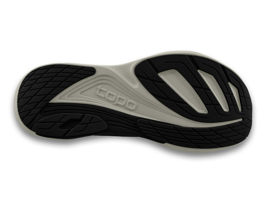 Men's Topo Ultrafly 5. Black upper. Grey midsole. Bottom view.