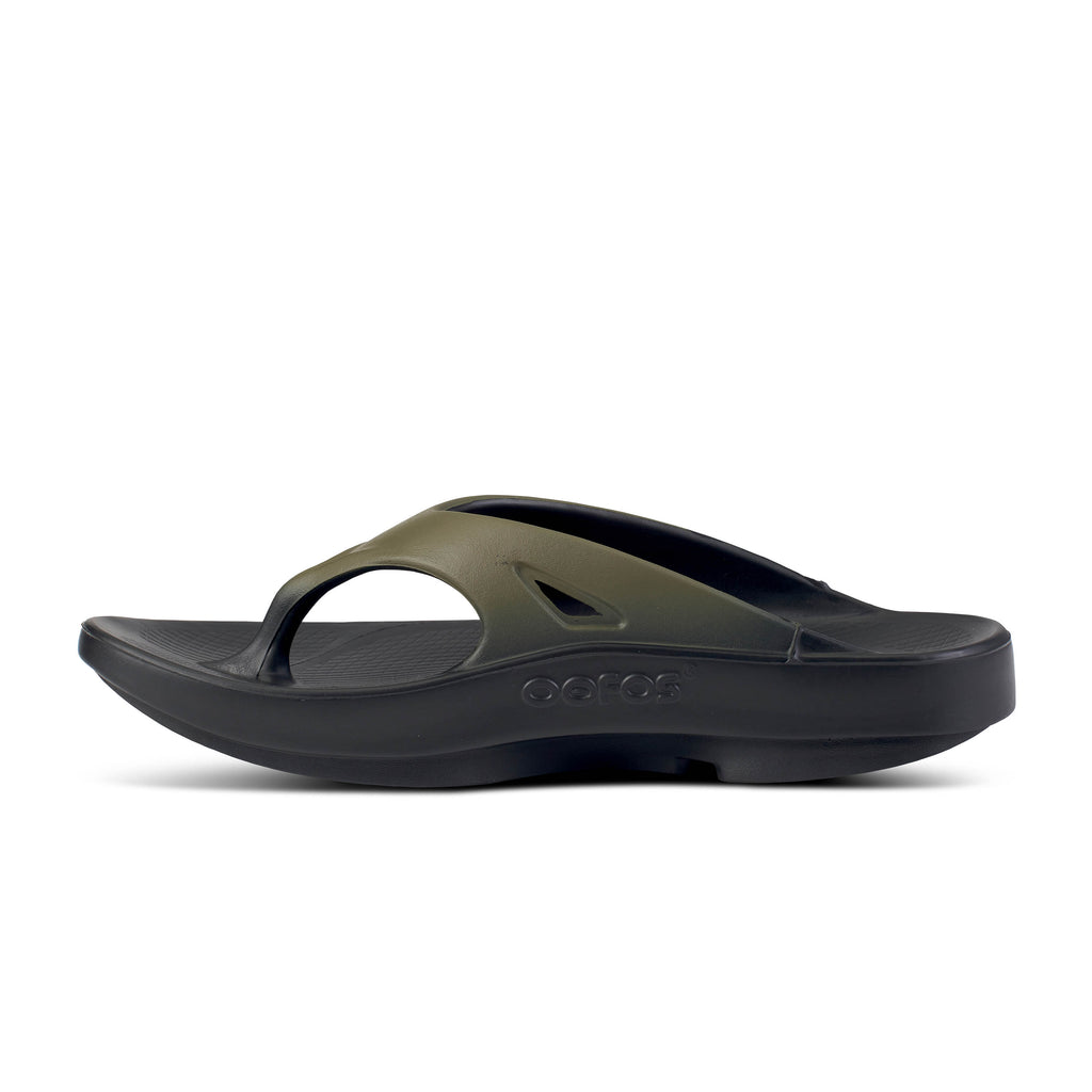 Oofos Ooriginal Sport Sandal. Green/Black Camo. Medial view.