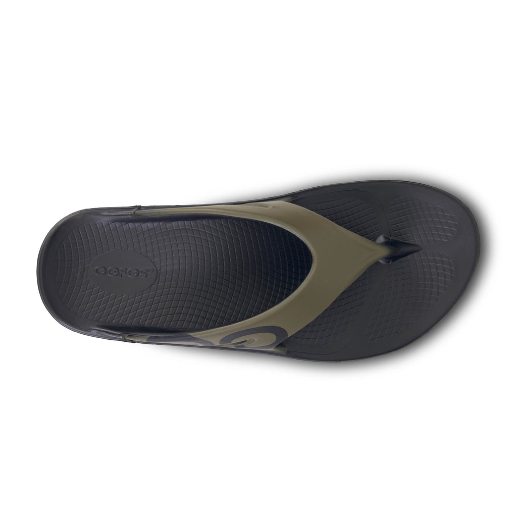 Oofos Ooriginal Sport Sandal. Green/Black Camo. Top view.