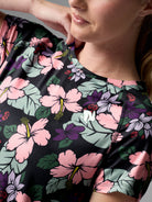 rabbit EZ TEE. Floral.