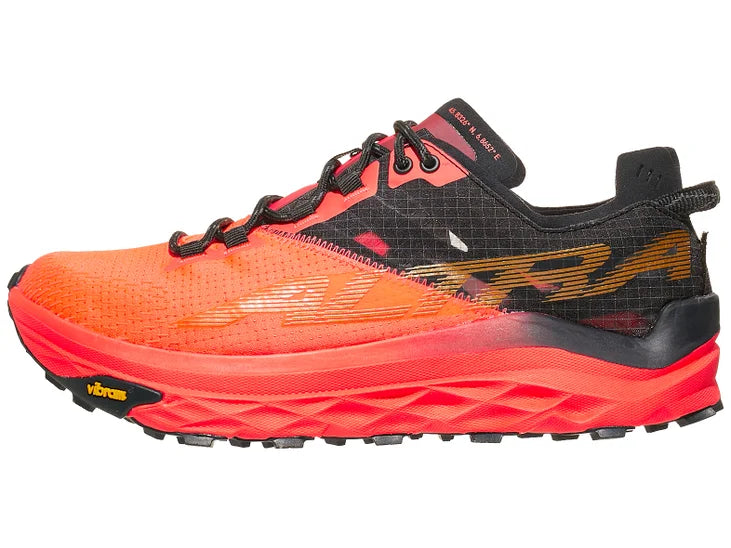 Women's Altra Mont Blanc. Light red/black upper. Red midsole. Lateral view.