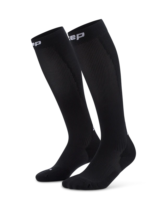 Women's CEP Core Run Socks 5.0. Black.