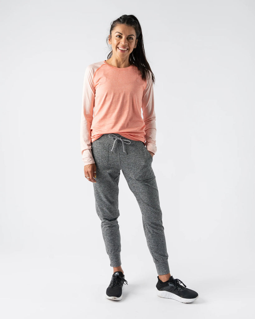 Women's rabbit EZ Long Sleeve. Light Pink. Front view.