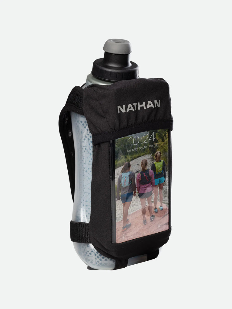 Nathan Quicksquueze 18 water bottle. Black.