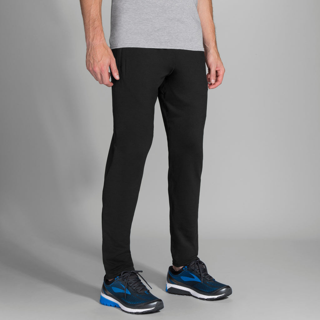 Men's Brooks Spartan Pants. Black. Front/Lateral view.