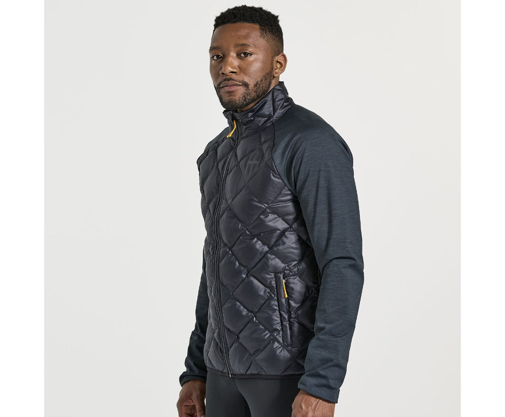 Men's Saucony Boulder Oysterpuff Jacket. Black. Front view.